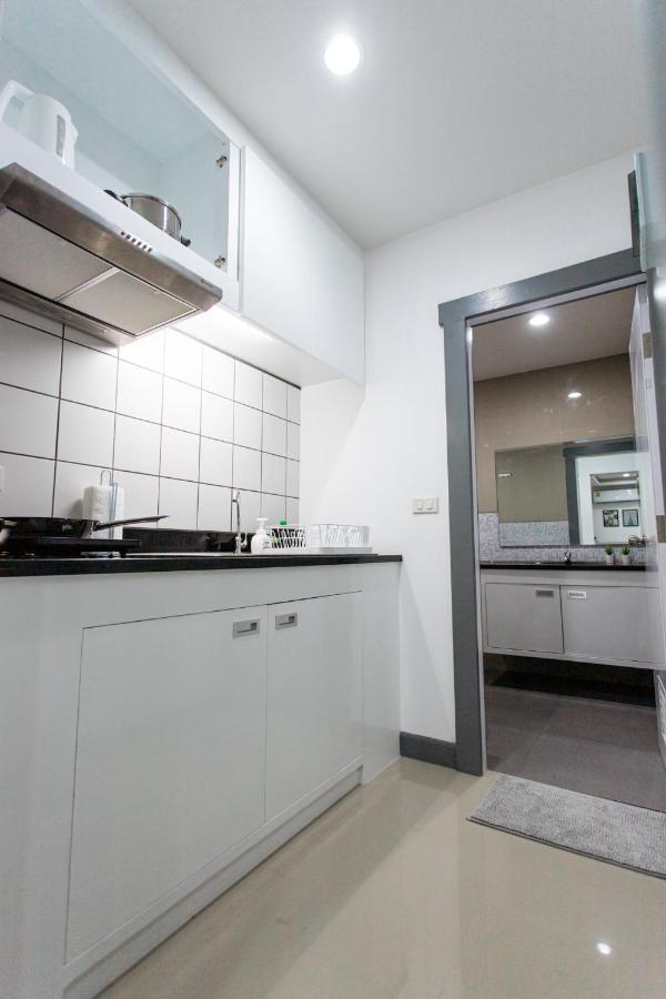 45 négyzetméteres stúdió Apartman 1 fürdőszobával Silom területén Bangkok Kültér fotó
